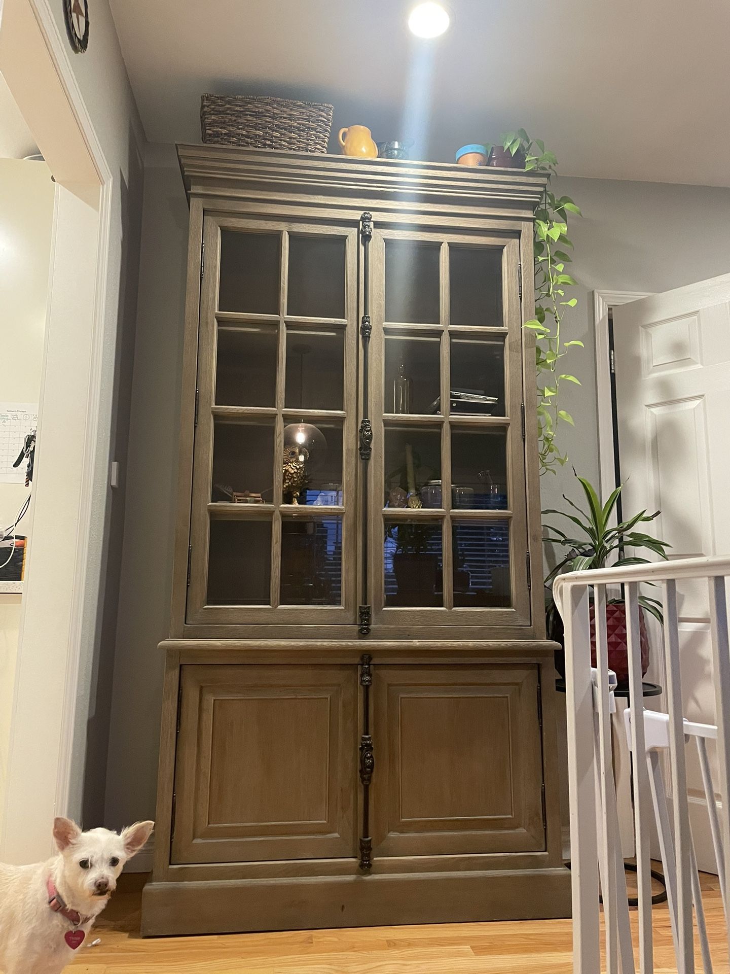 Restoration hardware Hutch