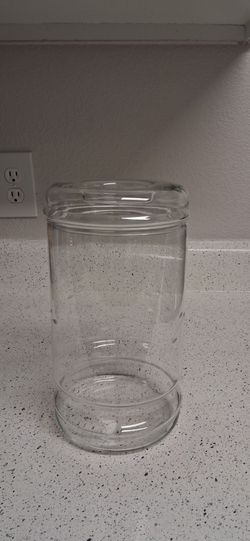 PRINCESS HOUSE etched canister with lid