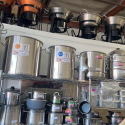 Olla De 64 Qts Nueva Con Vaporera De Accero
