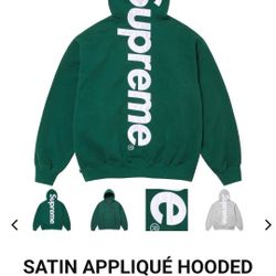 Supreme Hoodie