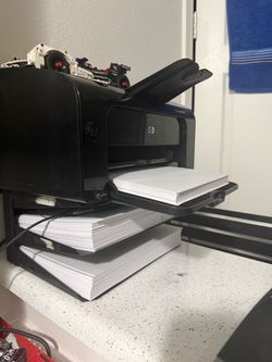 HP LaserJet P1102w printer