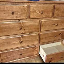 9  Drawer  oak wood color pine