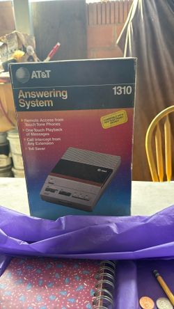 Vintage AT&T Answering Machine 1310