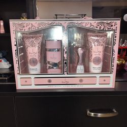 Dubai Perfume By Lattafa 