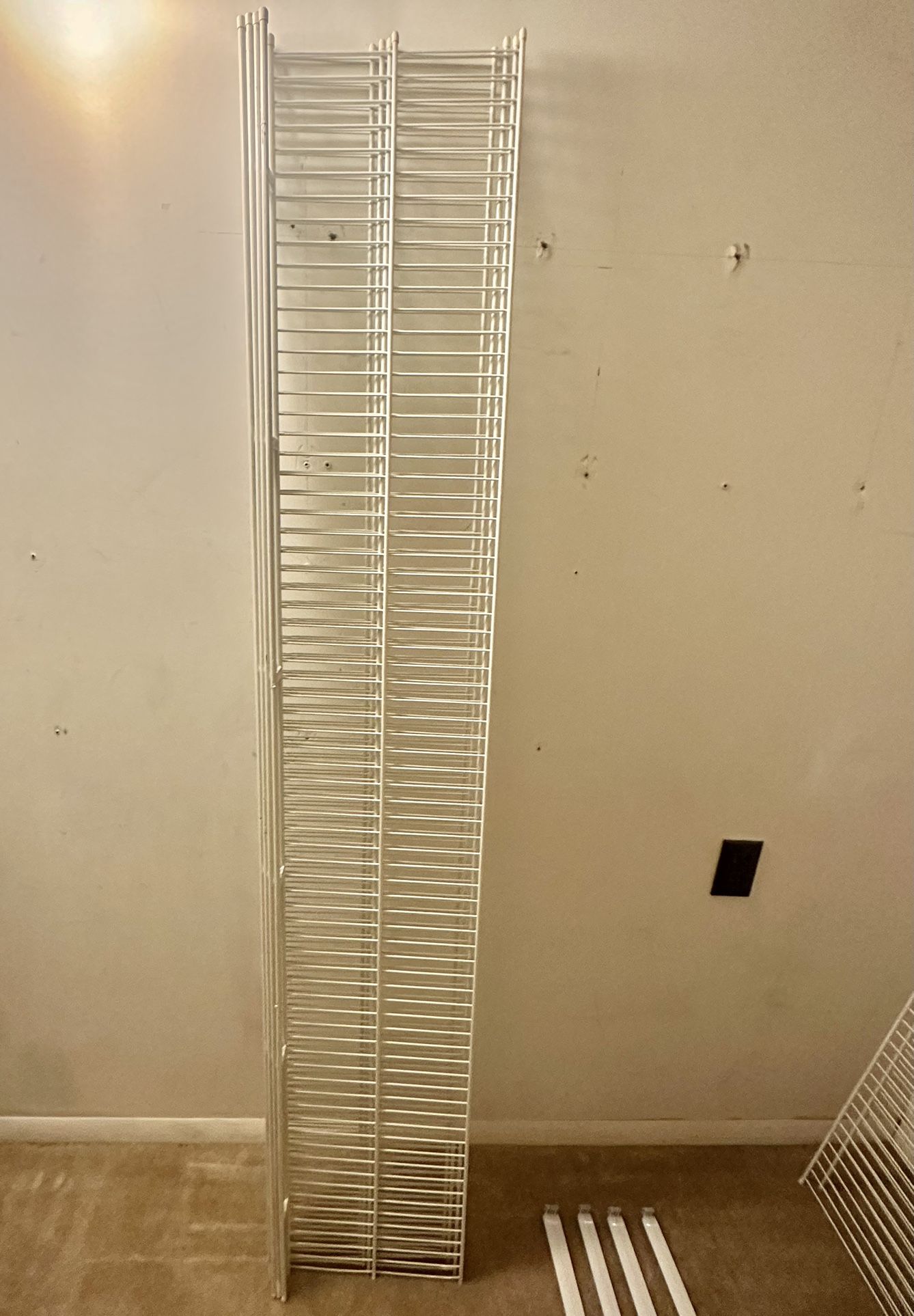 White Wire Closet  Shelf  ( Closet Maid) 