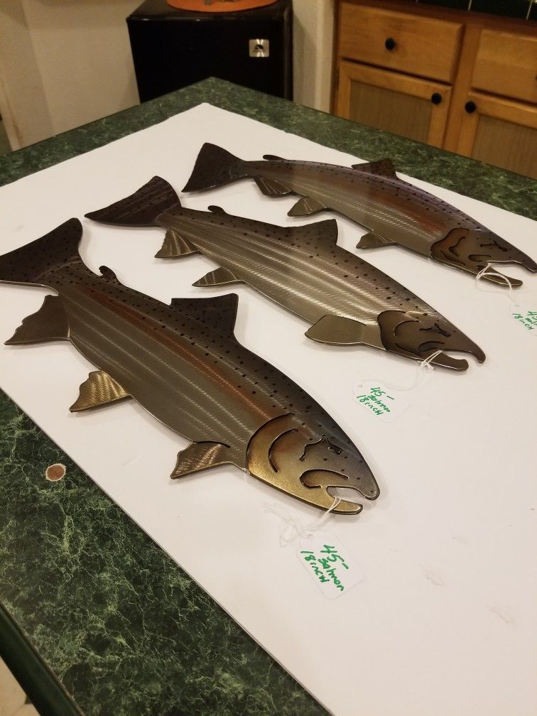 18inch Salmon Metal Art 