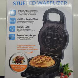 Stuffed waffle maker