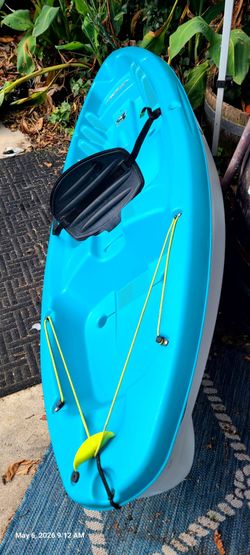 Pelican Bandit 80 NXT 1 Person Kayak