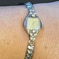 Retro- Vintage - Antique - Clinton Ladies Watch … Parts Only Non Working  Wear As A Bracelet 