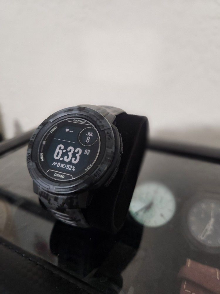 Garmin Instinct 2 Smart Watch/ Fitness Tracker