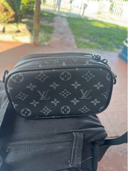 Louis Vuitton Trio Messenger