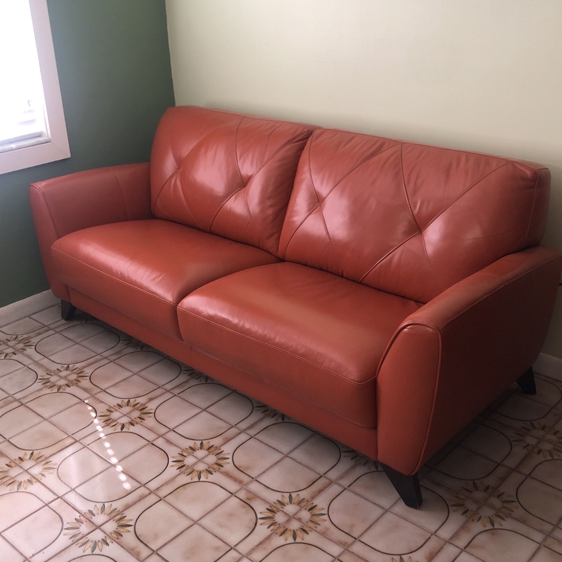 Leather Couch for Sale in Miami, FL OfferUp