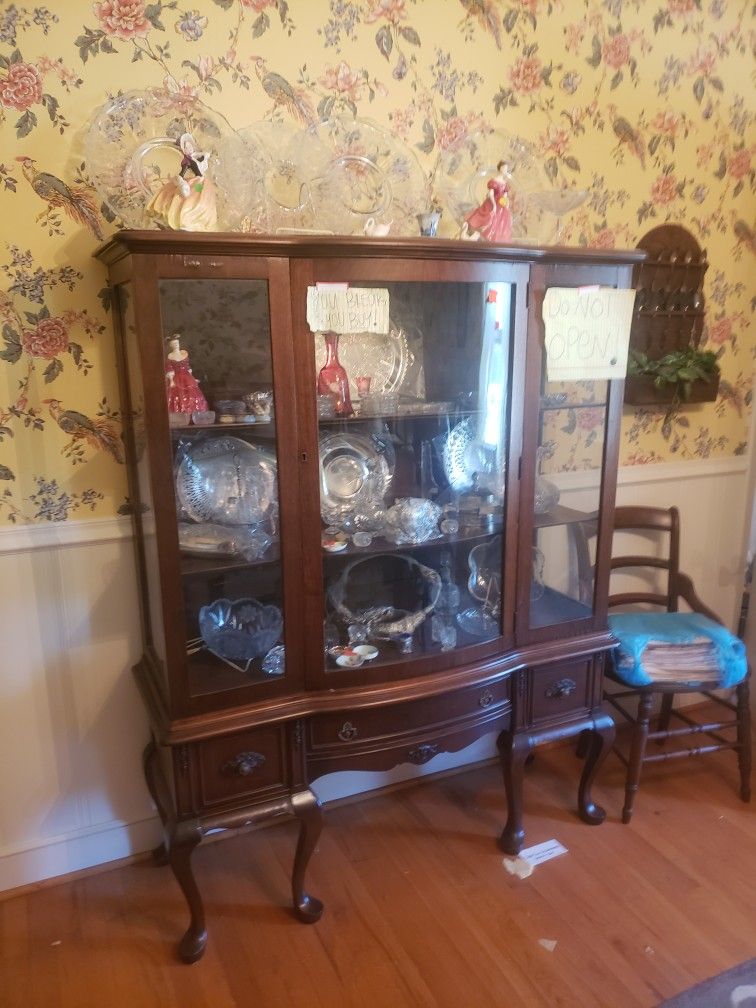 Antique China Cabinet. Make Offer. From My Mothers Estate 