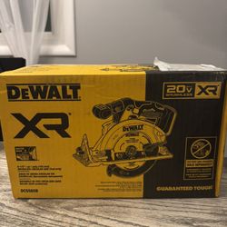 NEW DEWALT 20v XR CIRCULAR SAW 6-1/2” 