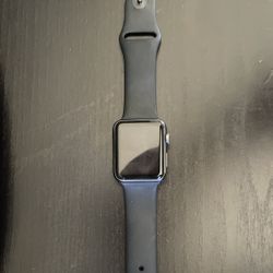 Apple Watch 42 MM Series 7000 