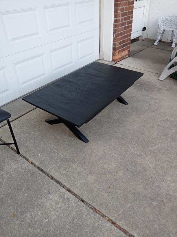 Black Indoor/Outdoor Coffee Table 