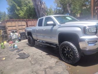 2016 GMC Sierra