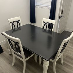 Dining Room Table & Chairs Need Gone ASAP