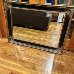 Decorative mirror