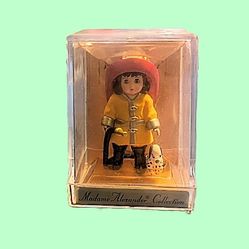 Vintage 1997 Fire Fighter Wendy Miniature 