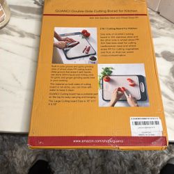 GUANCI Double-Sided Cutting Board for the kitchen. 