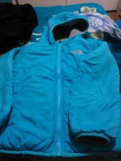 North face. Girls size xs(6)