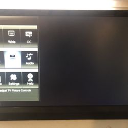 Vizio 24 ‘ Tv With Roku Fire stick 