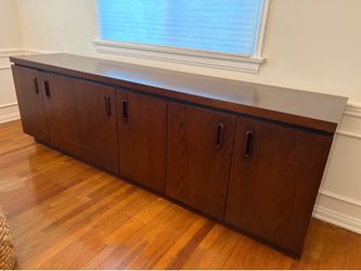 Dresser / storage