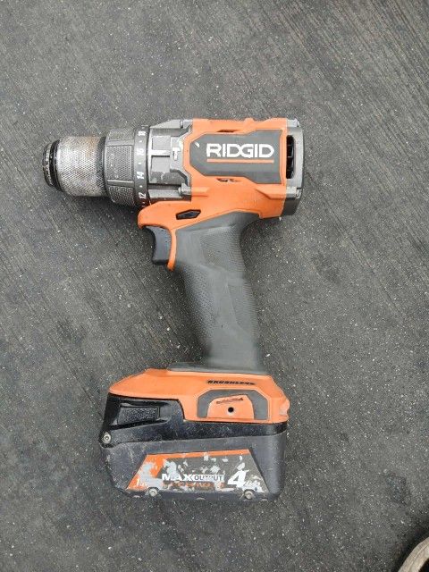 Ridged Hammer Drill