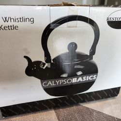 Reston lloyd Calypso Basics 2 Qt Tea Kettle