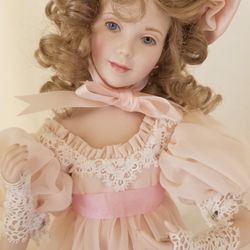 Porcelain Doll “Dainty Bess”