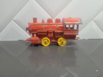 Hubley Vintage  Diecast Metal Train Locomotive  31 Red