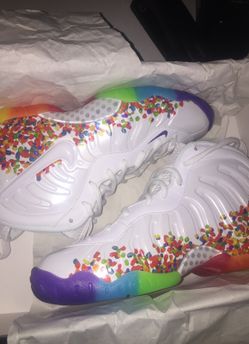 Nike fruity pebble foams size 4.5ds