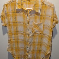 Maurices Short-sleeve Shirt