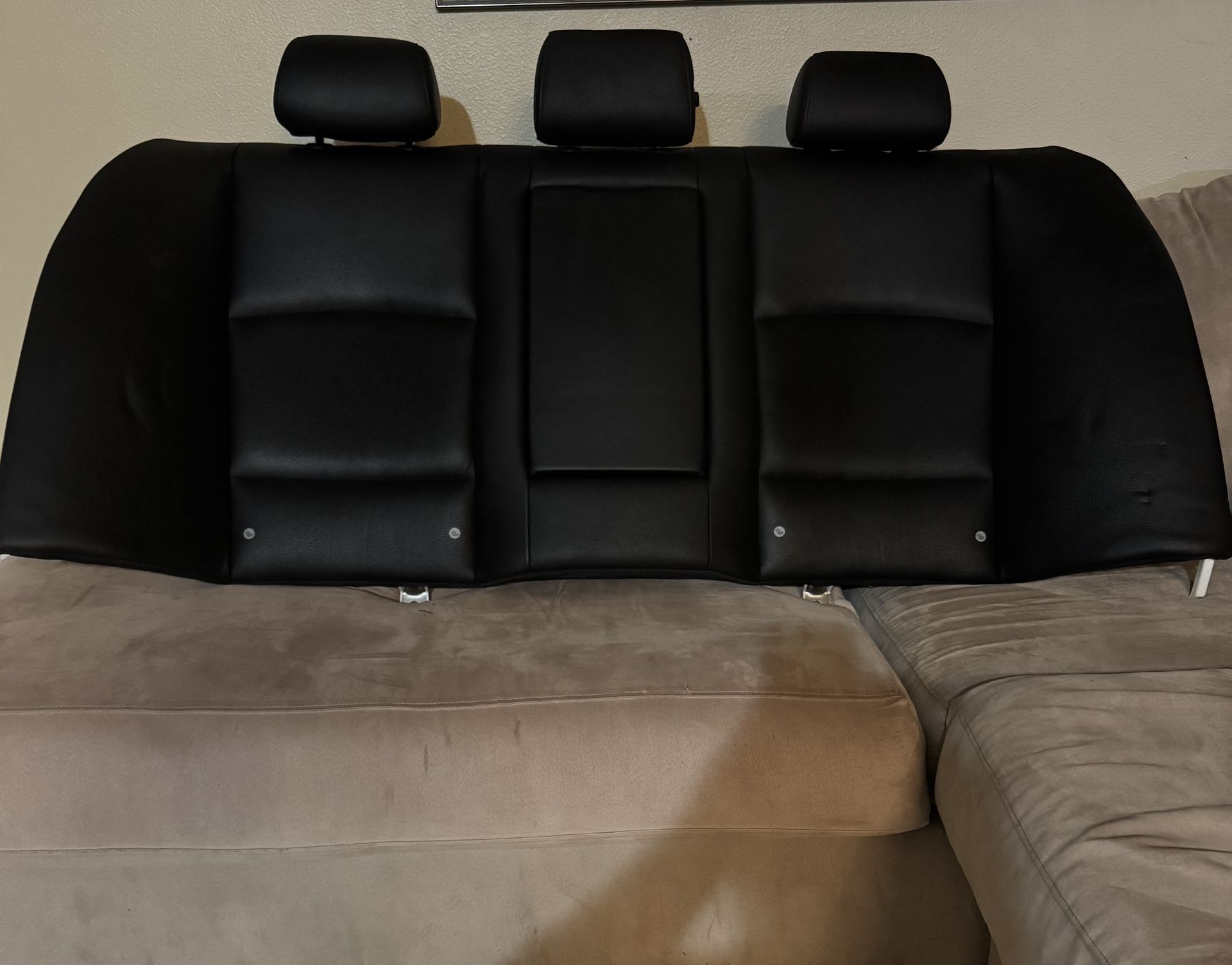 BMW F10 Seat