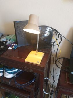Vintage ElectriX Small Portable Table Lamp With A New Contemporary Energy-saving, Cool runnig Bulb.