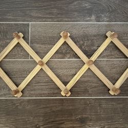 Expandable Coat Or Coffee Mig Hanger