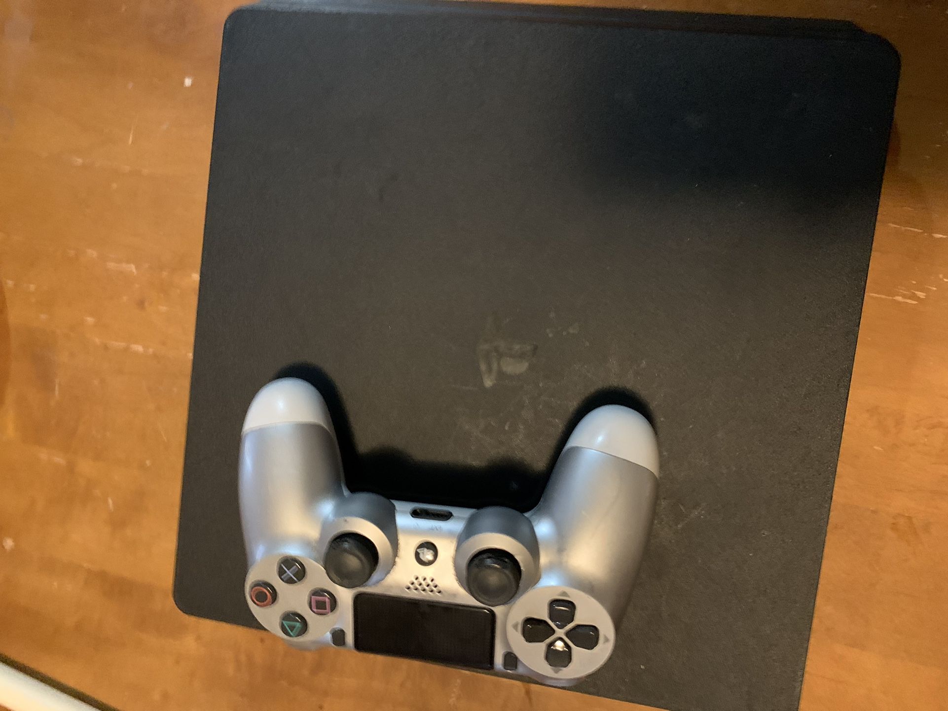 PS4 Slim