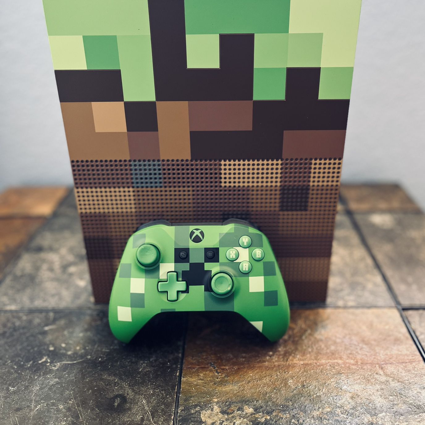 Xbox Series S MINECRAFT EDITION With CREEPER CONTROLLER 780GB