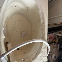 Jacuzzi For Sale 