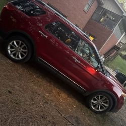 2014 Ford Explorer