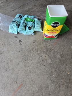 Miracle Grow Plant Food