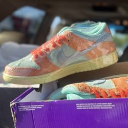 Nike SB Dunk Low Pro — Orange Emerald Rise