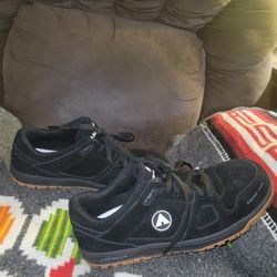 Air Walk Men's Work Shoes