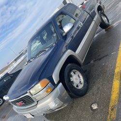 02 GMC Sierra 1500