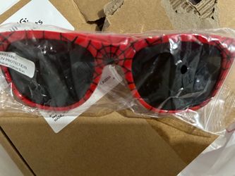 Spider-Man Favor Glasses 12 Count