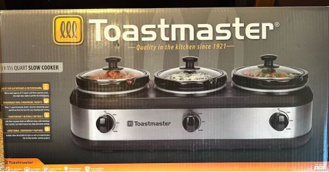 3 x 1 1/2 Quart Slow Cooker *Brand New