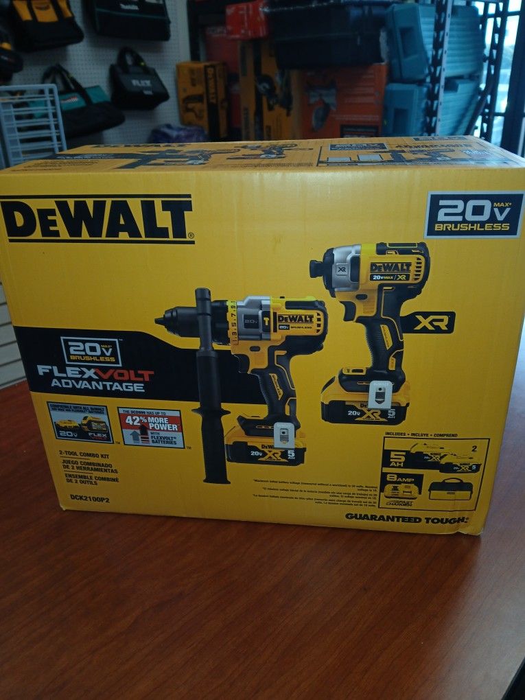 Dewalt 2 TOOL COMBO KIT NEW 