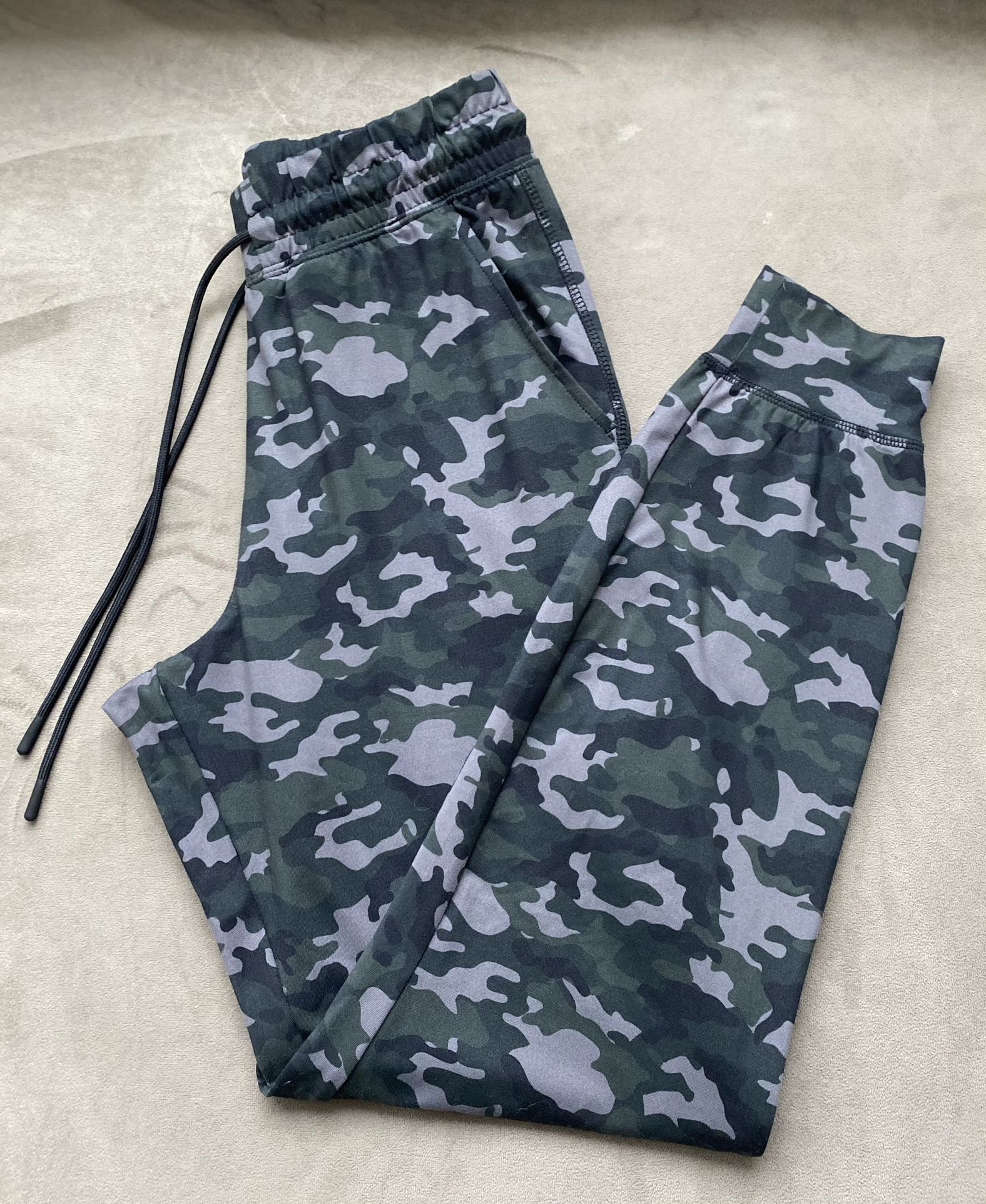 Fabletics High Waisted Performance Joggers