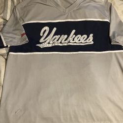 NY Yankees Shirt Men’s Size XL